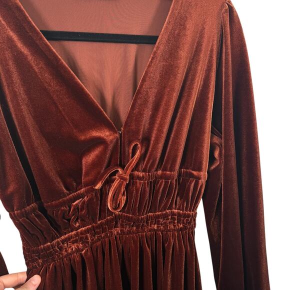 Petal + Pup Cece Rust Orange Velvet Long Sleeve Maxi Dress Boho Womens Small - Picture 5 of 8